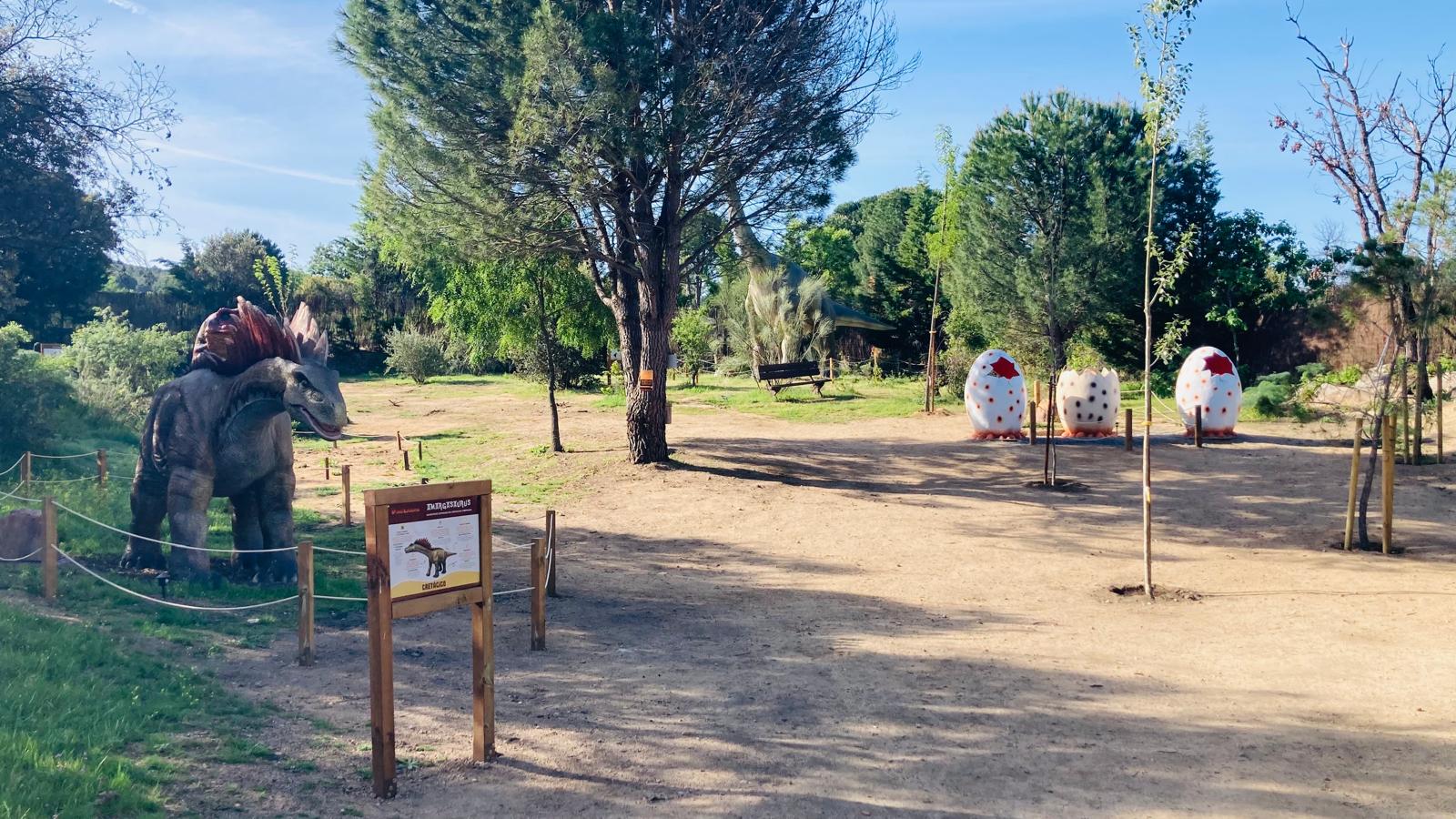 Dinosaurios en Madrid - Dinolandia en El Bosque Encantado